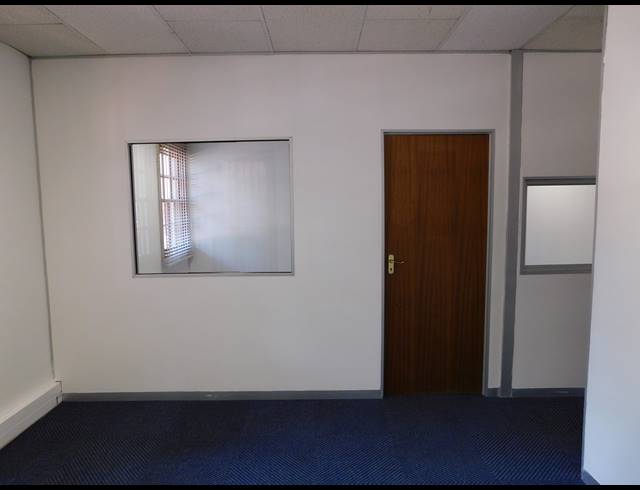 287M² OFFICE FOR SALE IN FERNDALE
